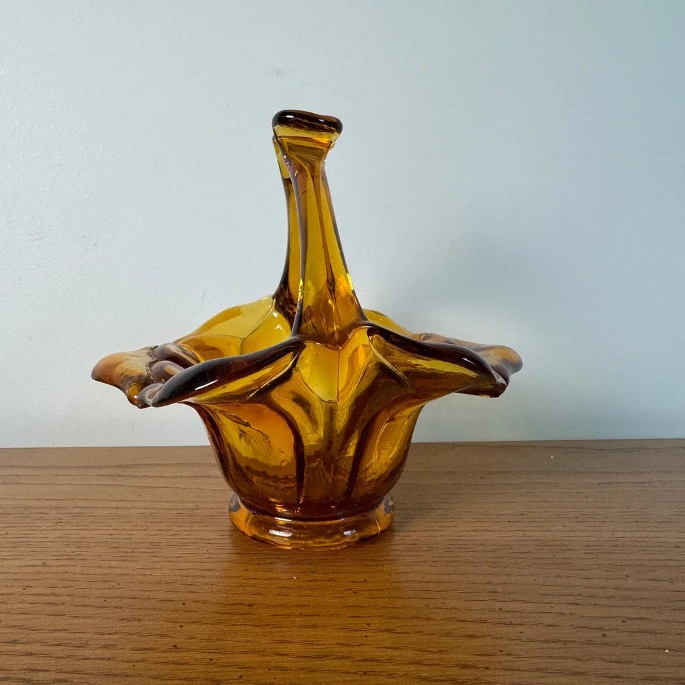 Amber Glass Basket Decorative Candy Dish Collectible Vintage‎ Handled Vase